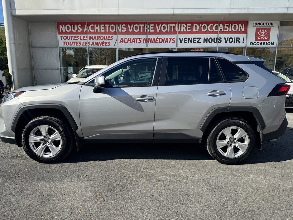 Toyota RAV4 XLE 2021-1