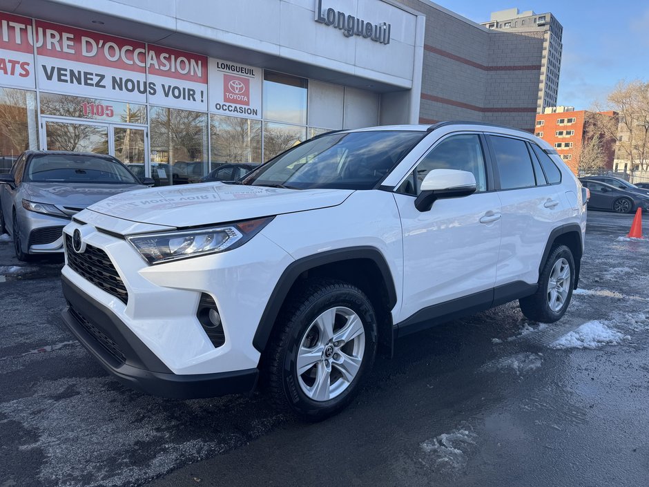 Toyota RAV4 XLE 2021-0