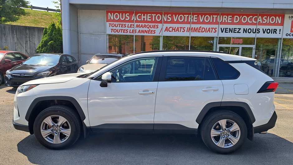 Camions Toyota RAV4 XLE 2022-5