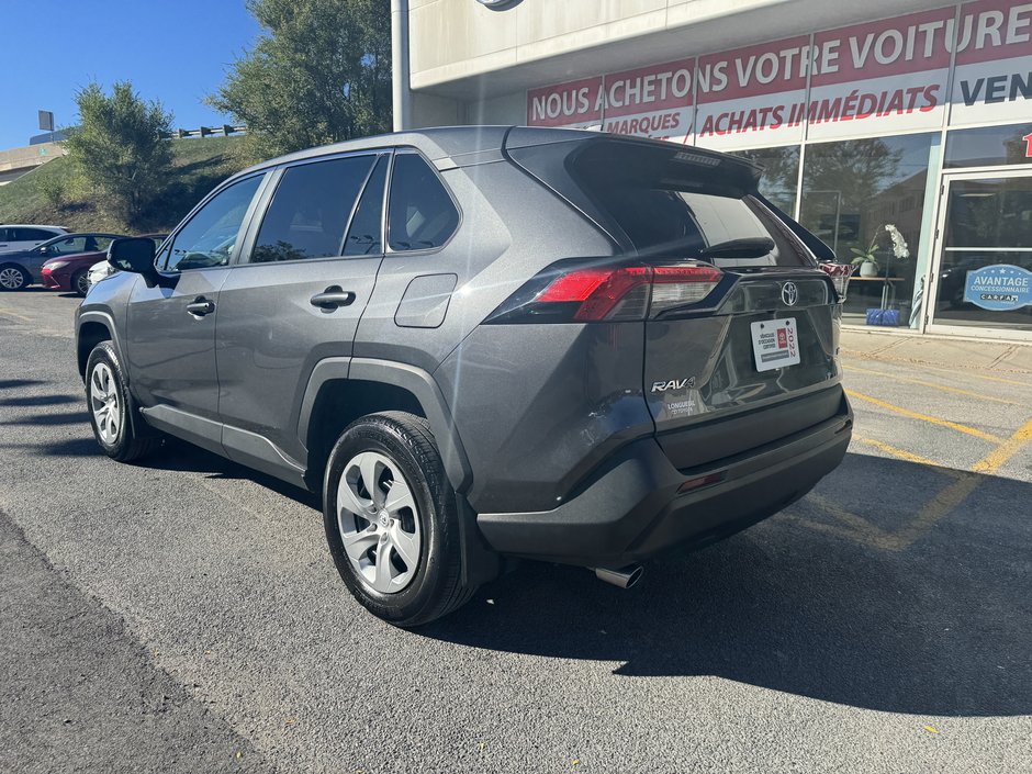 Toyota RAV4 LE 2022-2