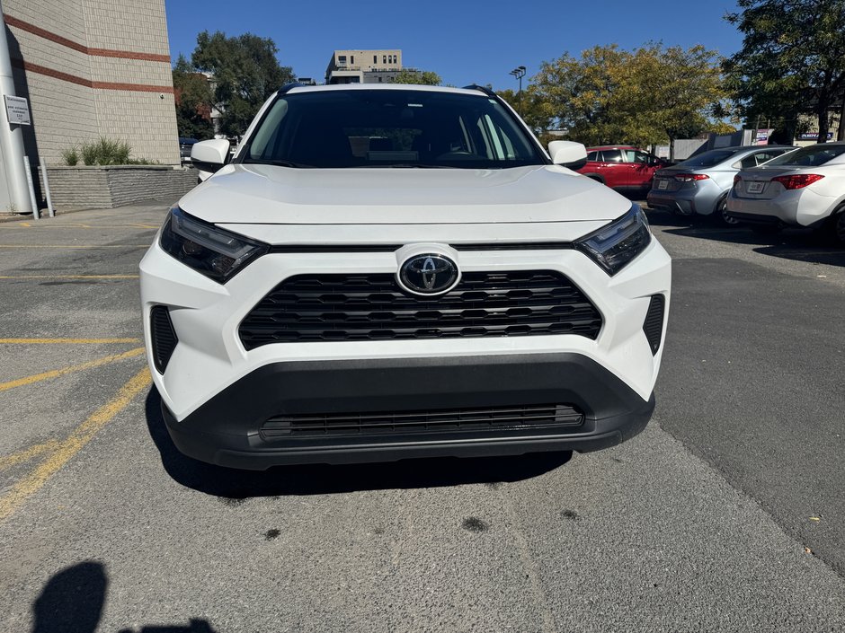 Toyota RAV4 XLE 2022-12