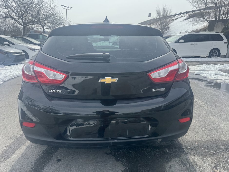 Chevrolet Cruze Premier 2017-16