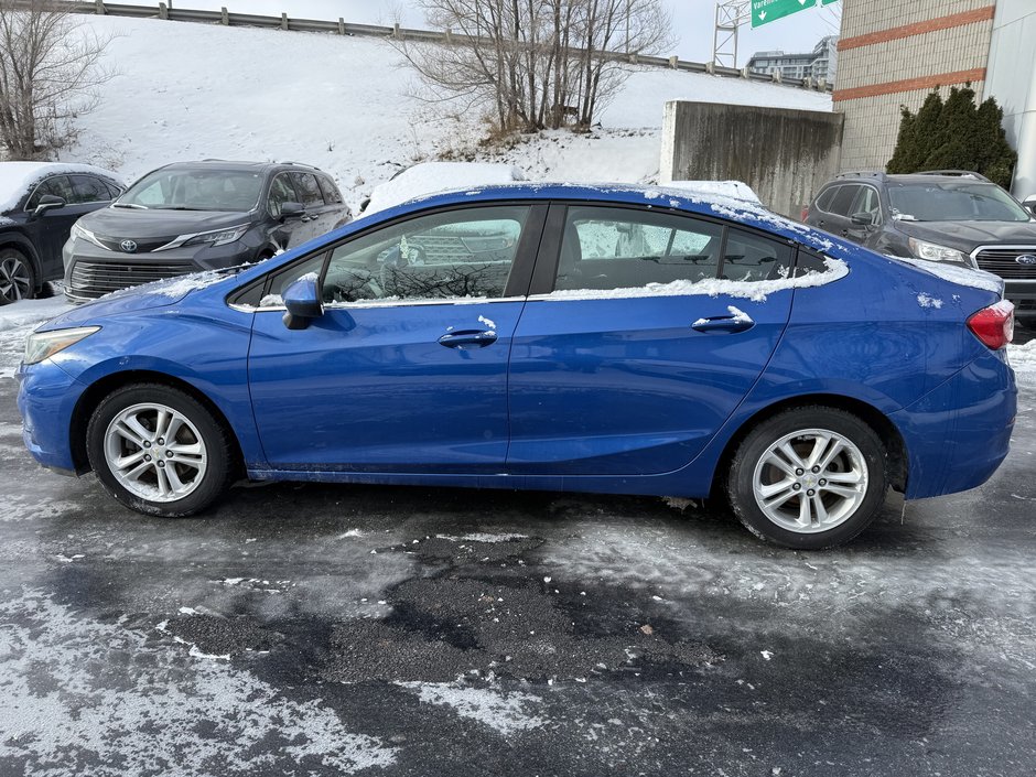 Chevrolet Cruze LT 2018-1