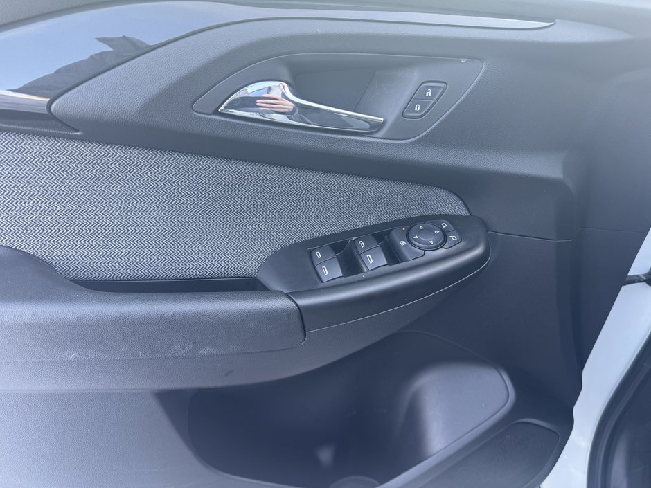 Chevrolet Trailblazer LT 2023-13