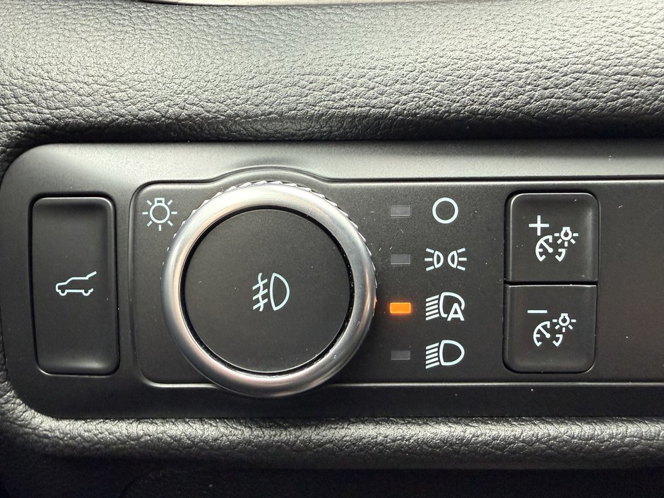 2021 Ford Explorer Limited-21