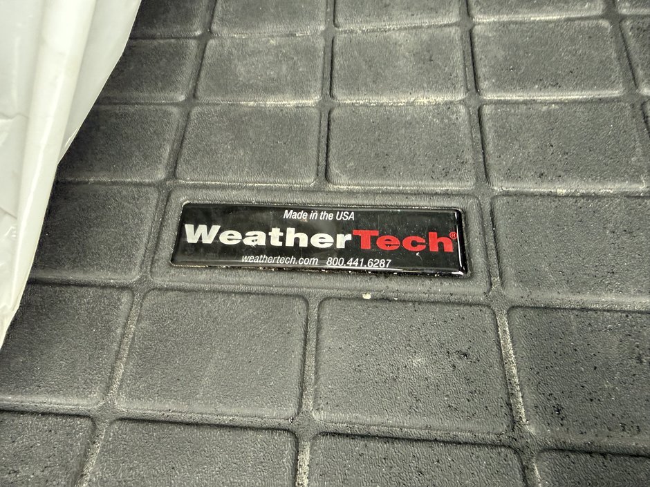 2021 Ford Explorer Limited-39