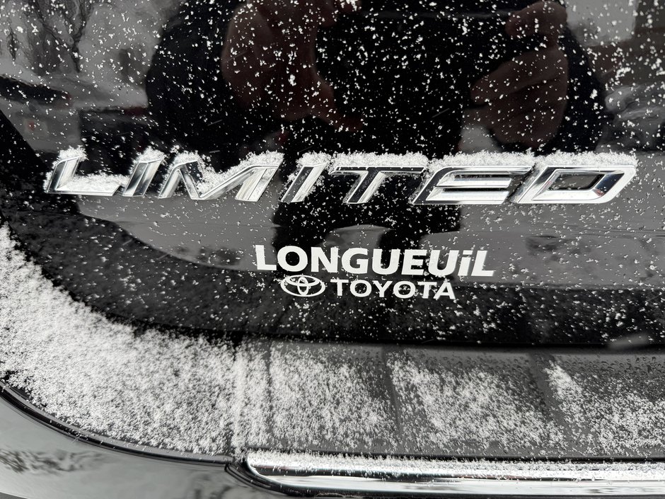 2021 Ford Explorer Limited-43