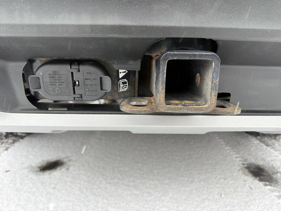 2021 Ford Explorer Limited-42