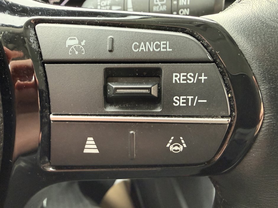 Honda Pilot EX-L 2025-18