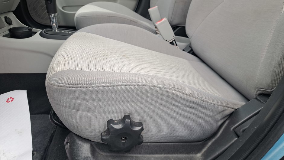 Hyundai Accent Auto GLS 2009-6