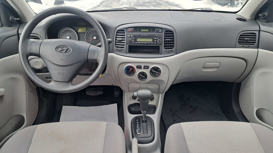Hyundai Accent Auto GLS 2009-20