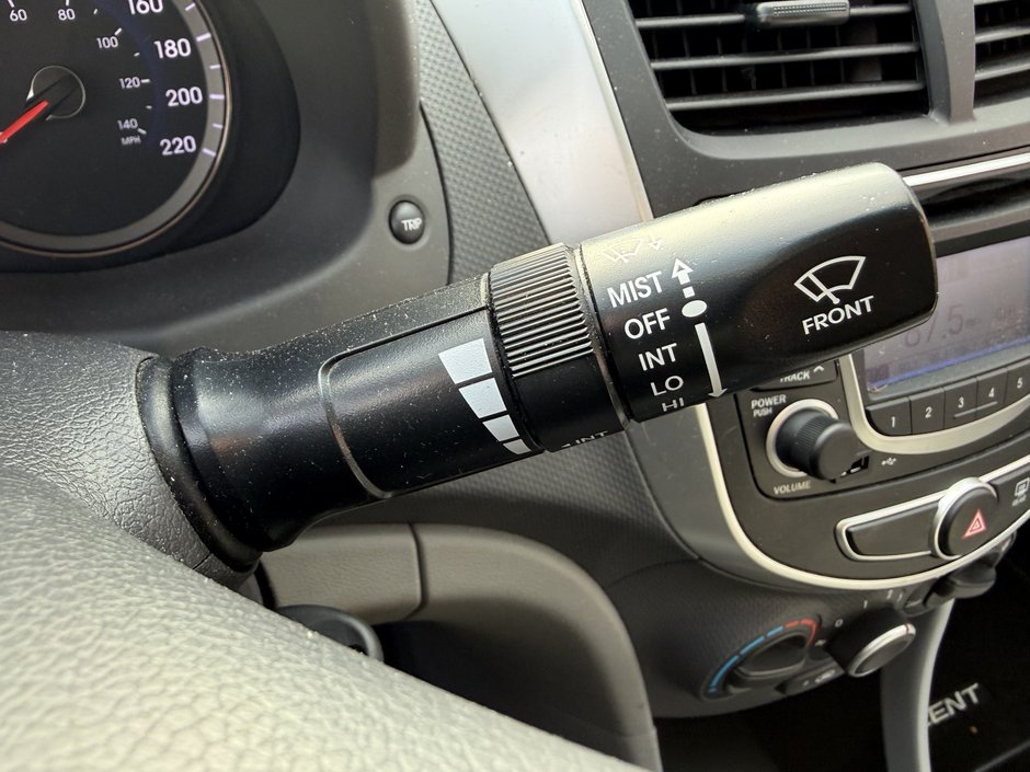 Hyundai Accent L 2012-16