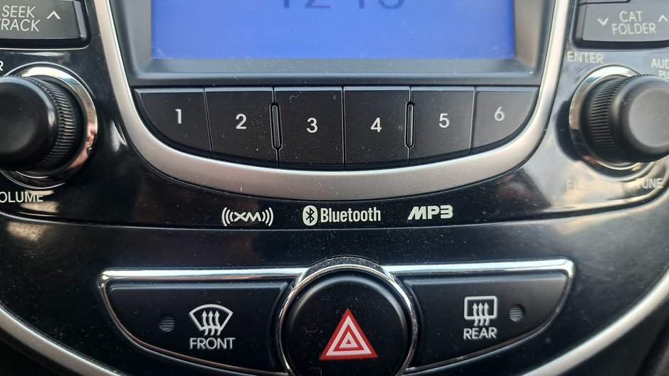 2013 Hyundai Accent GLS-19