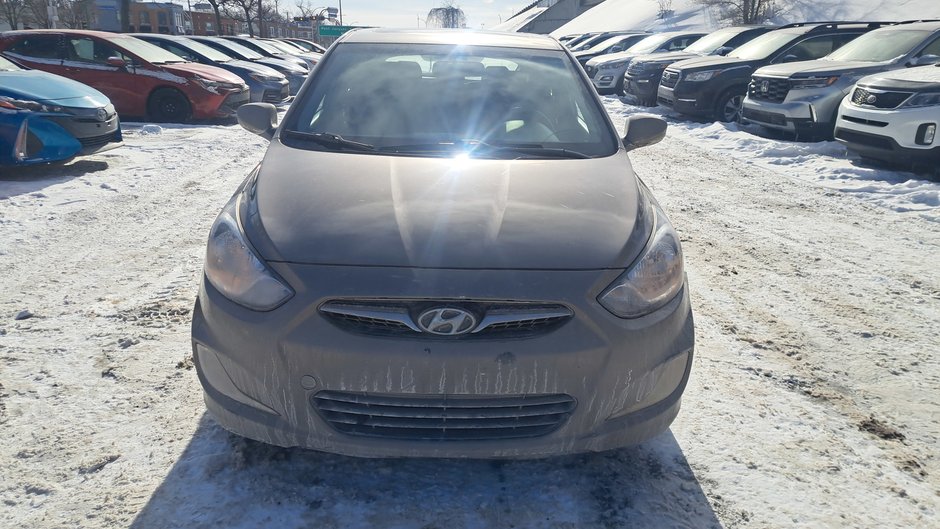 2013 Hyundai Accent GLS-35