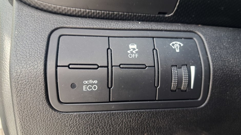 2013 Hyundai Accent GLS-25