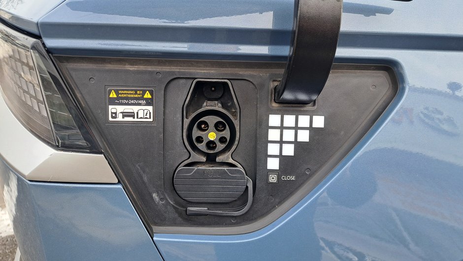 2023 Hyundai IONIQ 5 Preferred-38