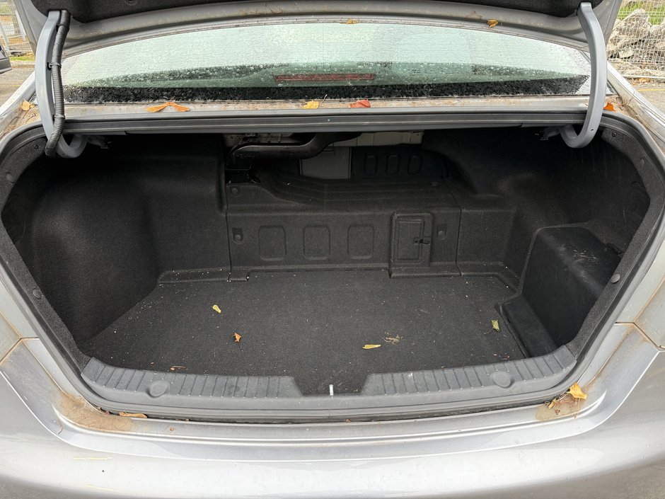 2015 Hyundai Sonata Hybrid Limited-39