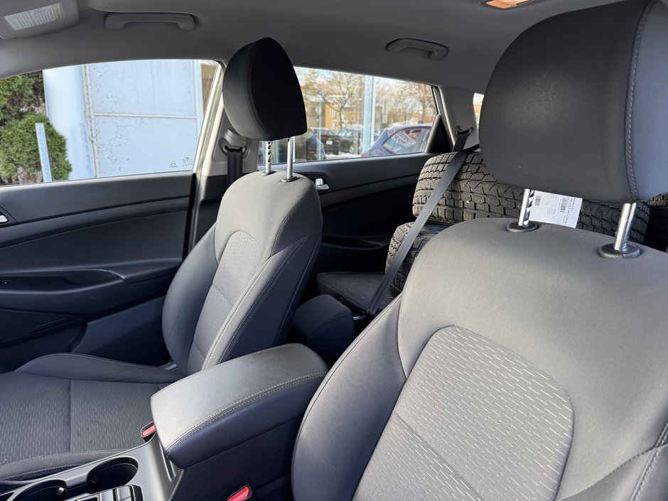 2020 Hyundai Tucson Essential-11