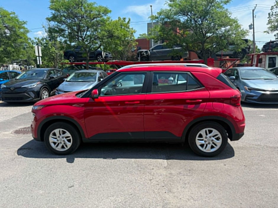 2022 Hyundai Venue SE Preferred-7