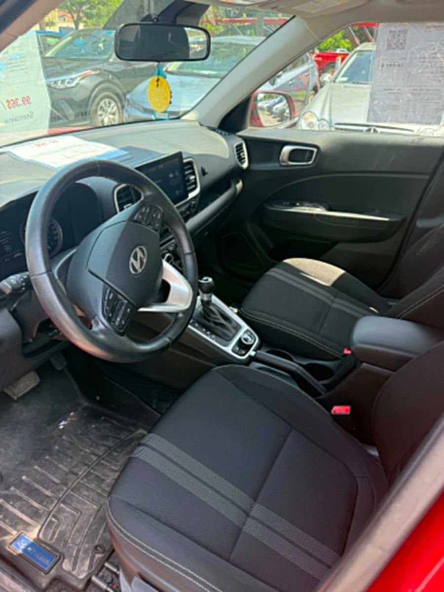 2022 Hyundai Venue SE Preferred-9