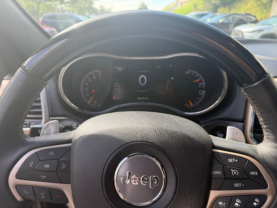 Jeep Grand Cherokee Overland 2014-12