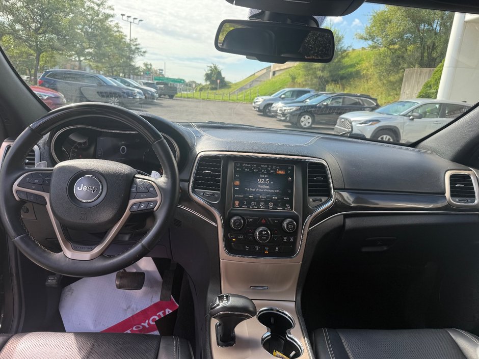 Jeep Grand Cherokee Overland 2014-11