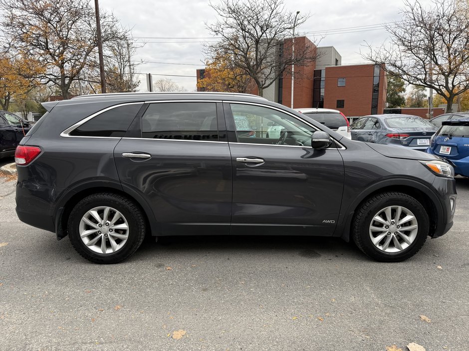 2016 Kia Sorento 2.0L Turbo LX+-6
