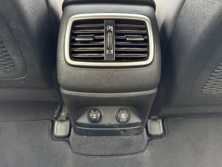 2016 Kia Sorento 2.0L Turbo LX+-36