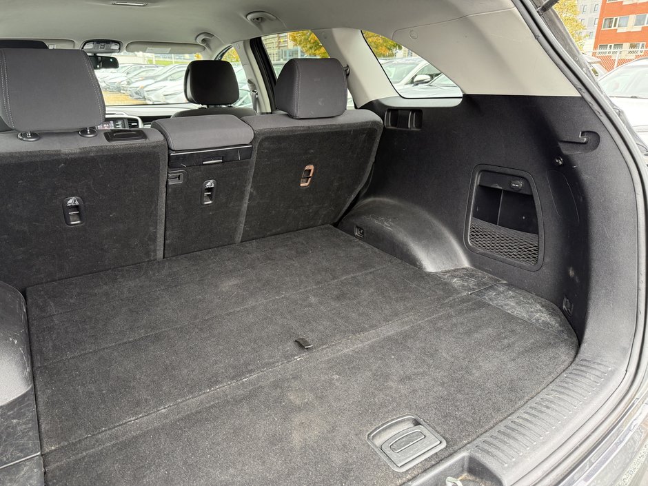 2016 Kia Sorento 2.0L Turbo LX+-39