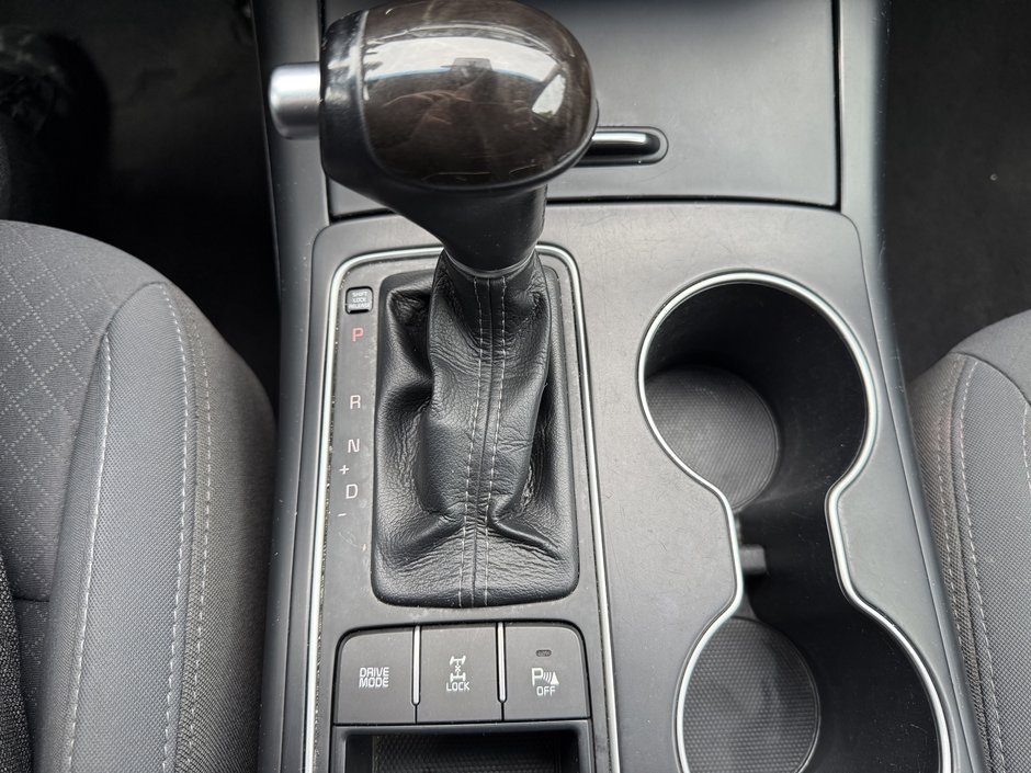 2016 Kia Sorento 2.0L Turbo LX+-31