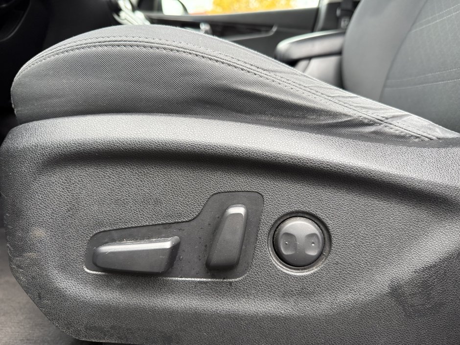 2016 Kia Sorento 2.0L Turbo LX+-9