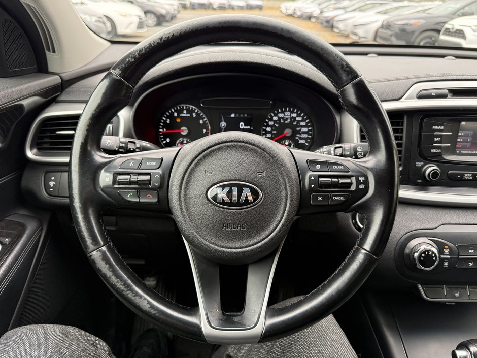 2016 Kia Sorento 2.0L Turbo LX+-13