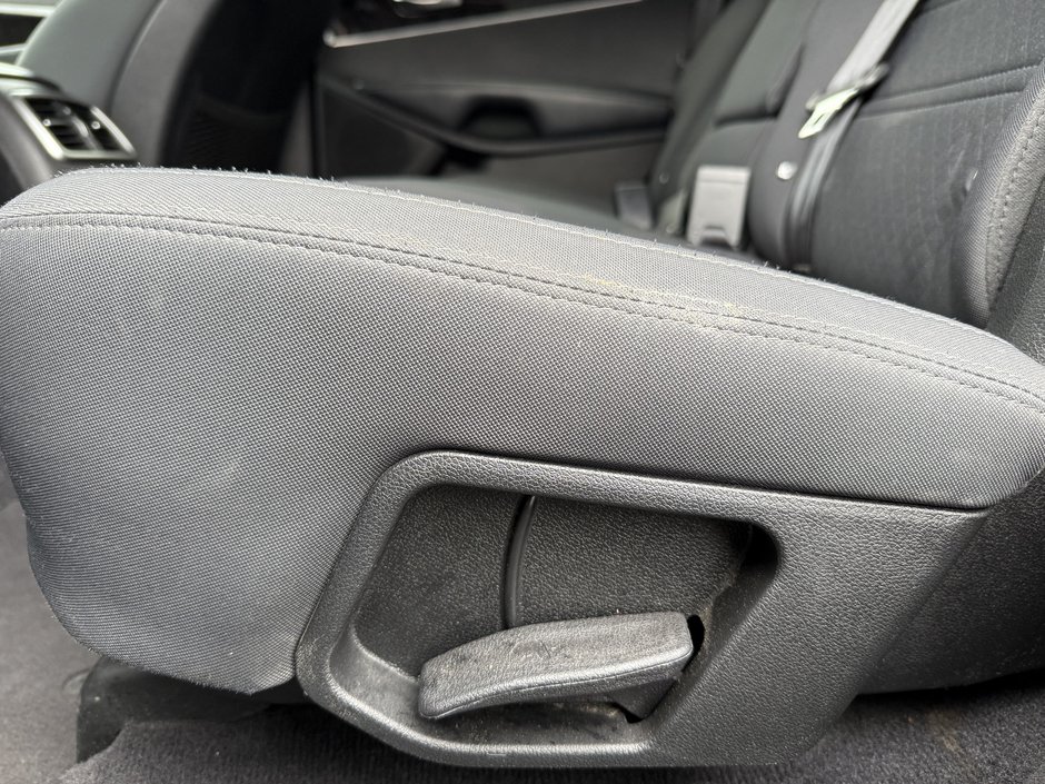 2016 Kia Sorento 2.0L Turbo LX+-32