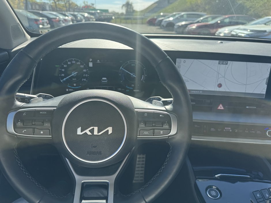 2023 Kia Sportage Plug-In Hybrid SX-16