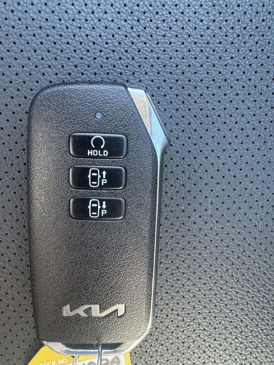 2023 Kia Sportage Plug-In Hybrid SX-13