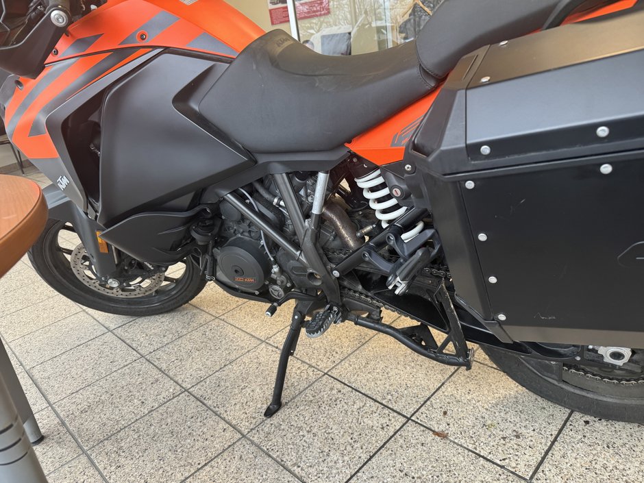 KTM 1290 Super Adventure S  2020-5