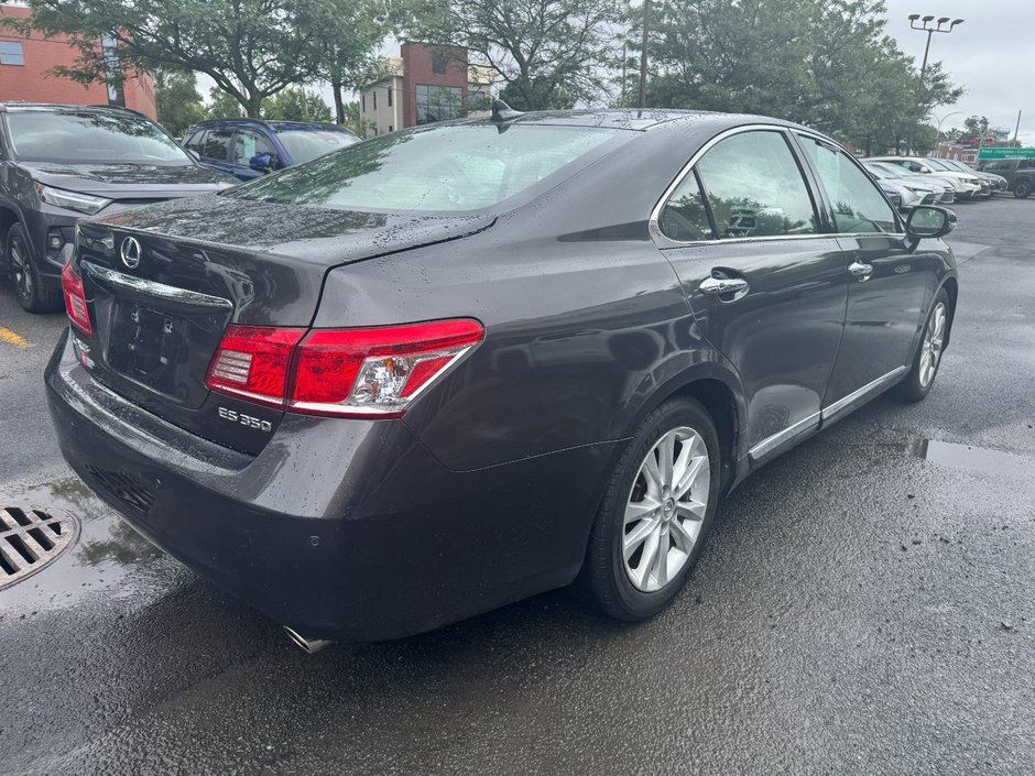Lexus ES 350 LA00 2010-4