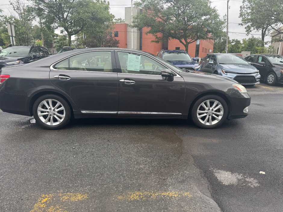 Lexus ES 350 LA00 2010-5