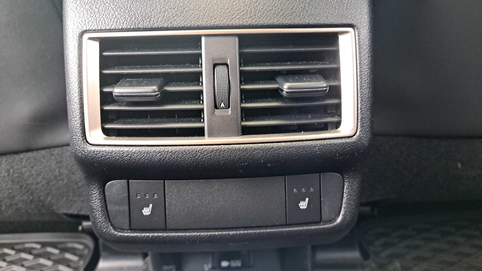 2019 Lexus NX 300h-32