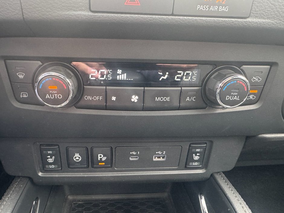 2022 Nissan Frontier-19