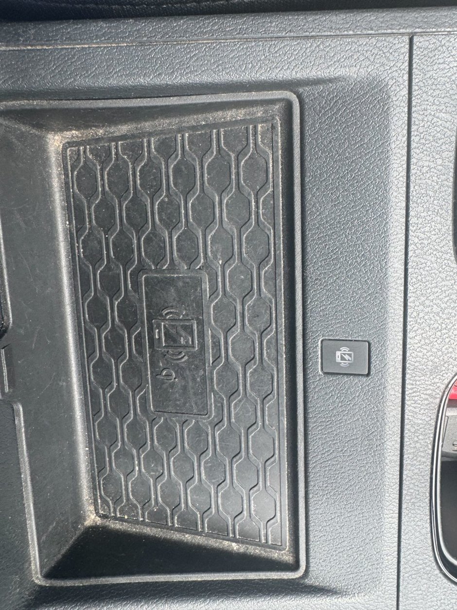 2022 Nissan Frontier-18