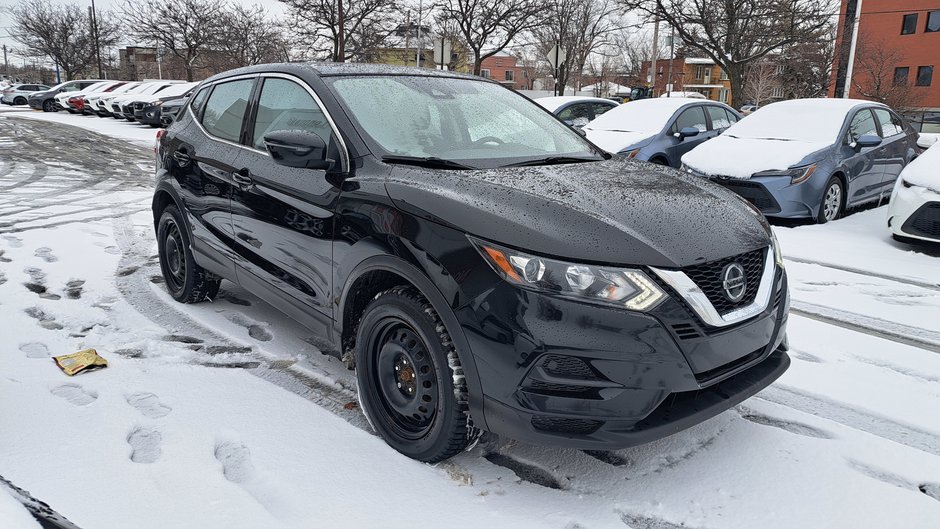 2021 Nissan Qashqai S-1