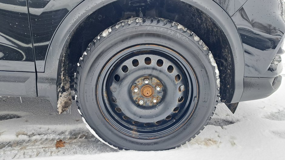 2021 Nissan Qashqai S-32