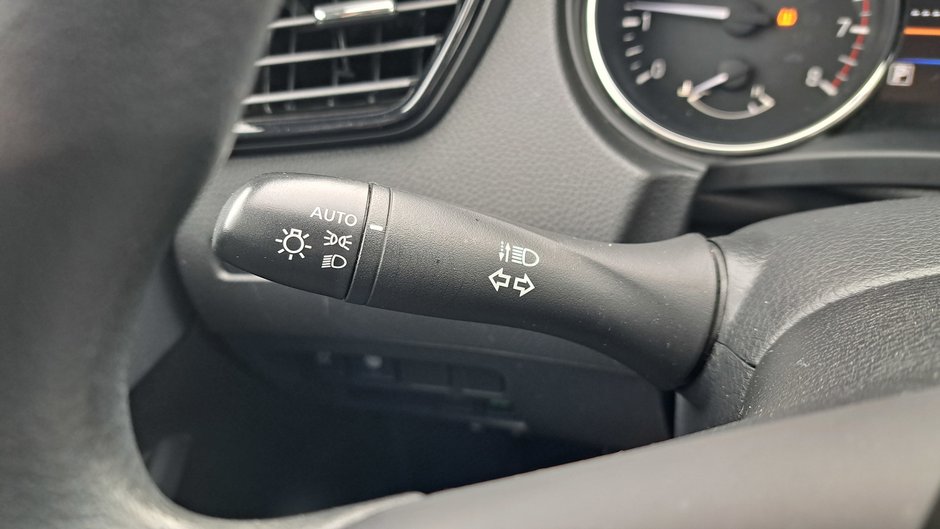 2021 Nissan Qashqai S-15