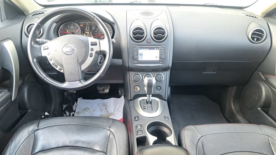 Nissan Rogue SL 2012-29