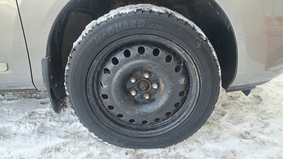 Nissan Rogue SL 2012-33