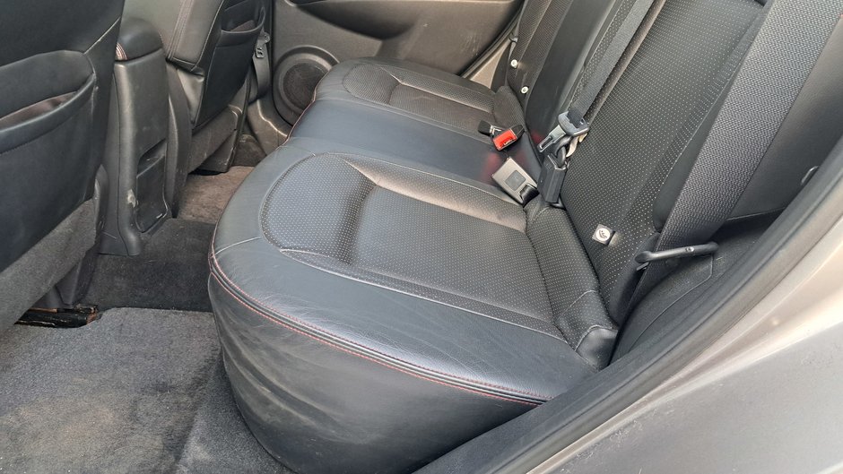 Nissan Rogue SL 2012-26