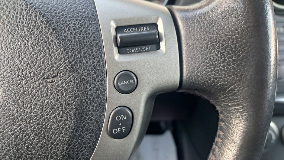 Nissan Rogue SL 2012-12