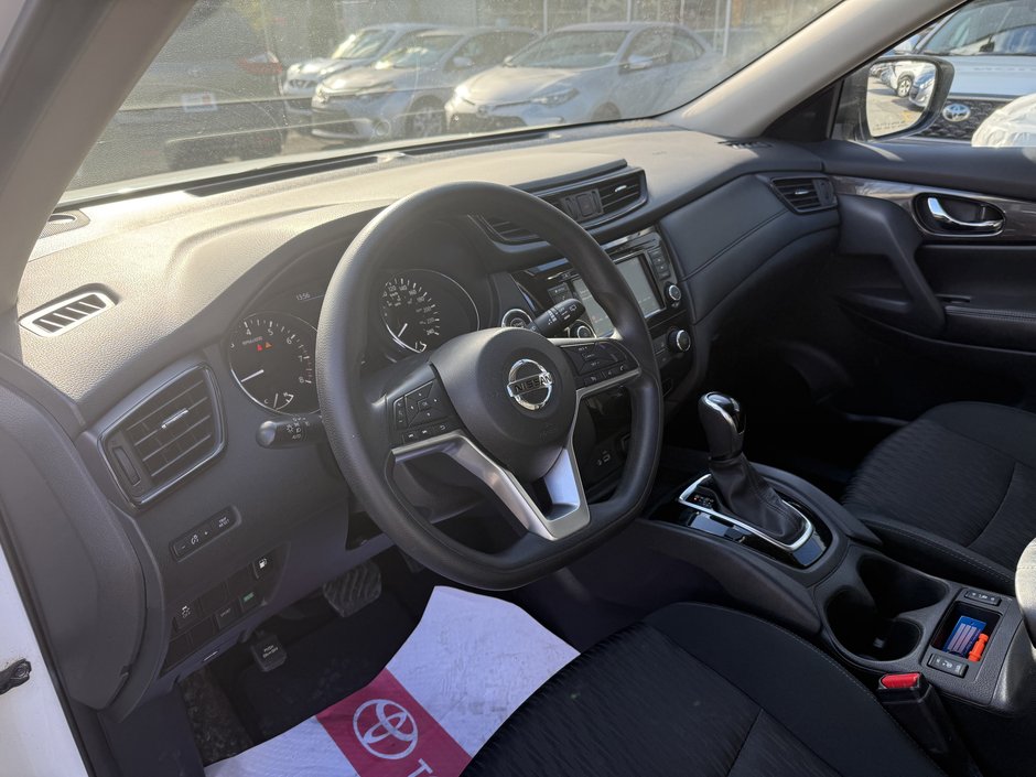 Nissan Rogue S 2018-12