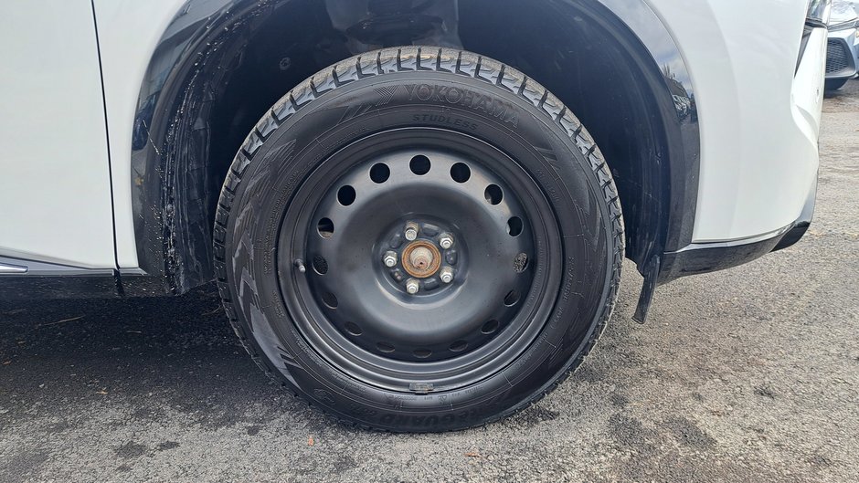 2024 Nissan Rogue Platinum-47